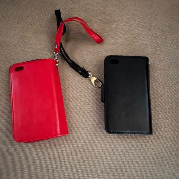 2 iPhone 5 cases wallets with detachable plastic case (red and black ) - Picture 3 of 3